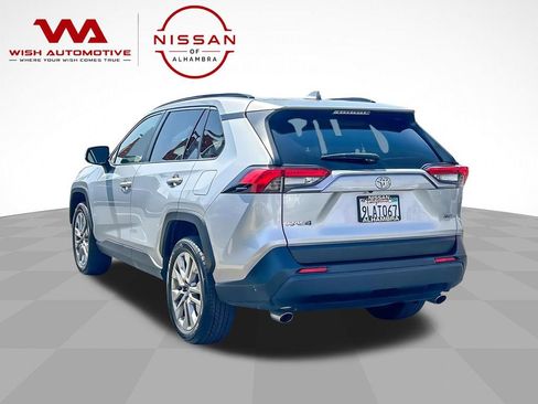 Used 2024 Toyota RAV4 XLE Premium FWD image 9