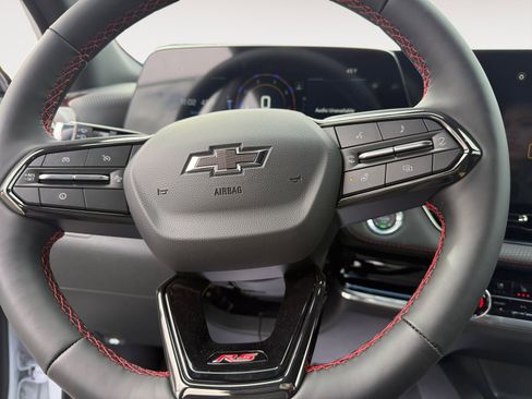 New 2026 Chevrolet Equinox RS w/ Convenience Package III image 12