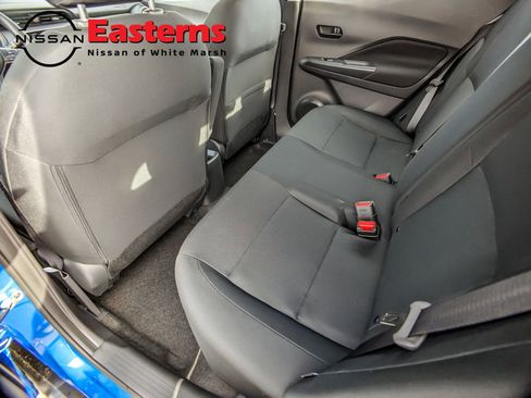 New 2025 Nissan Kicks Play S image 19