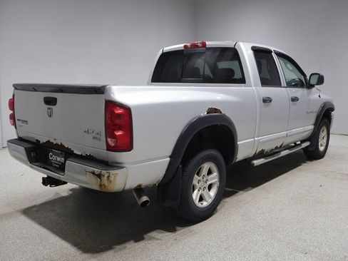 Used 2007 Dodge Ram 1500 Truck SLT w/ Mopar Chrome Edition Group AWD/4WD image 2