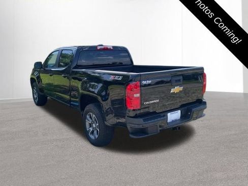 Used 2015 Chevrolet Colorado Z71 AWD/4WD image 3
