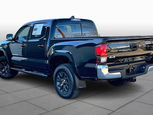 Certified 2021 Toyota Tacoma SR5 image 11