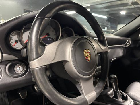 Used 2010 Porsche 911 Carrera 4S AWD/4WD image 8