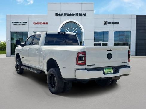 Used 2023 RAM 3500 Big Horn w/ Night Edition AWD/4WD image 4