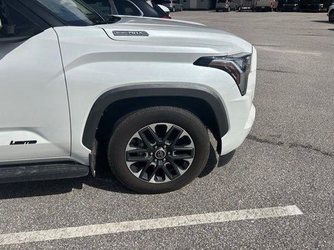Certified 2024 Toyota Sequoia Limited AWD/4WD image 5