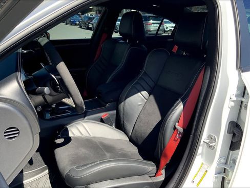 Used 2020 Dodge Charger SRT Hellcat w/ Harman/Kardon Audio Group image 12