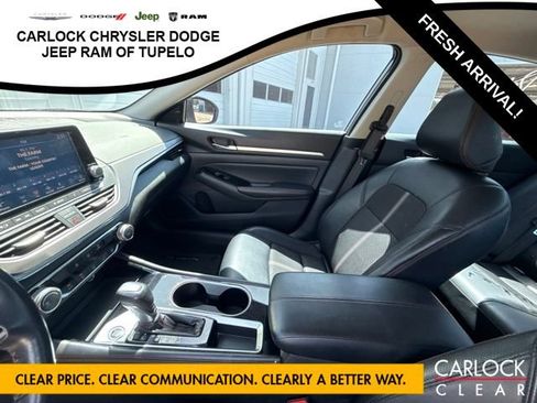 Used 2024 Nissan Altima 2.5 SR FWD image 28