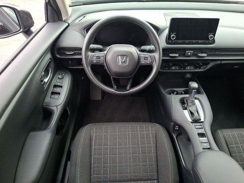 Certified 2023 Honda HR-V LX image 11