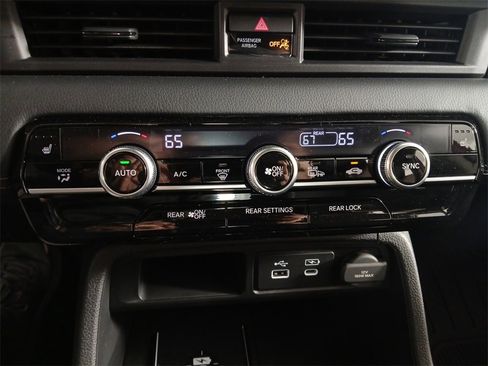 Certified 2025 Honda Pilot EX-L image 15