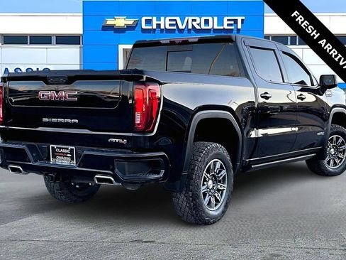 Used 2024 GMC Sierra 1500 AT4 w/ Technology Package image 5