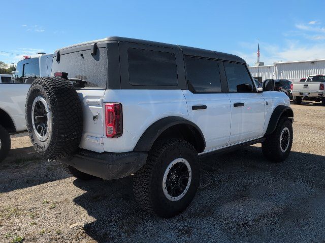 Used 2024 Ford Bronco Black Diamond w/ Sasquatch Package AWD/4WD image 4