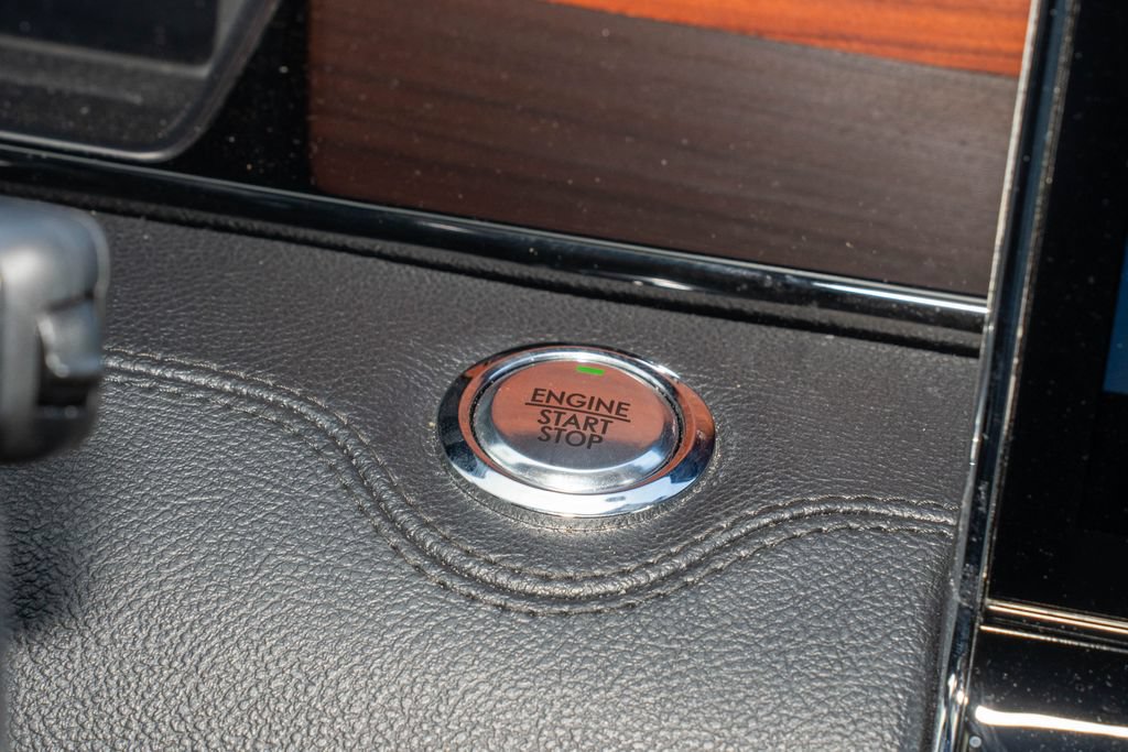Used 2024 Lincoln Navigator Reserve AWD/4WD image 23