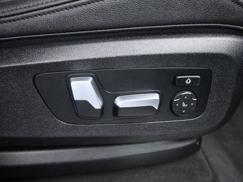 Used 2020 BMW X5 xDrive40i w/ Premium Package image 44