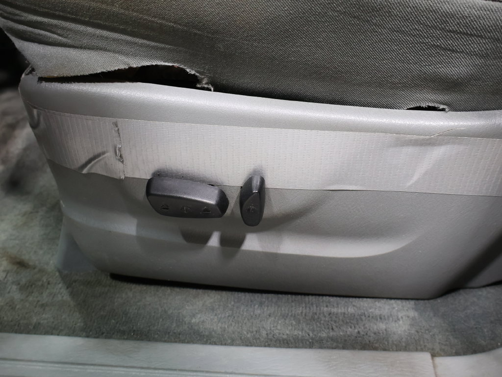 Used 2005 Dodge Grand Caravan SXT FWD image 19