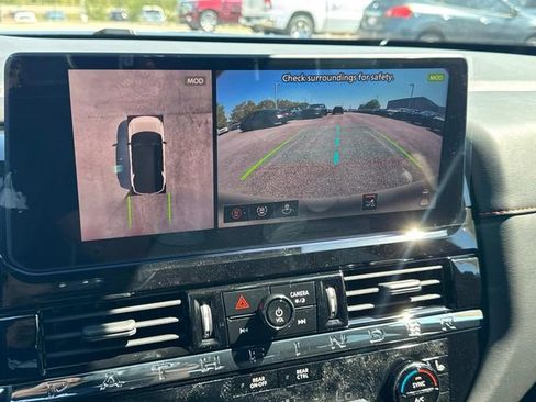 New 2026 Nissan Pathfinder Rock Creek AWD/4WD image 31