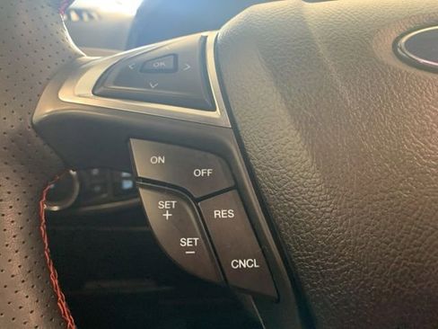 Used 2023 Ford Edge ST-Line AWD/4WD image 17