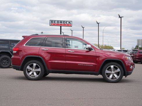 Used 2014 Jeep Grand Cherokee Limited AWD/4WD image 2