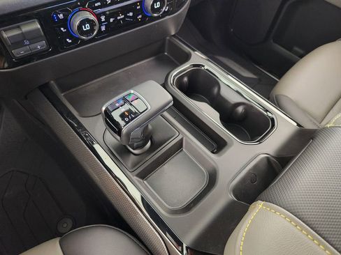 New 2026 Chevrolet Silverado 1500 ZR2 w/ LPO, Dark Essentials Package image 17