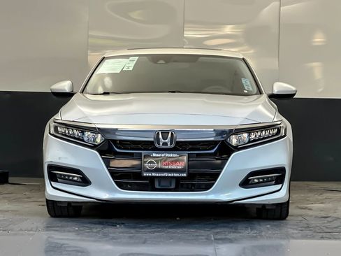 Used 2019 Honda Accord EX image 8