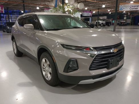 Used 2021 Chevrolet Blazer LT AWD/4WD image 3