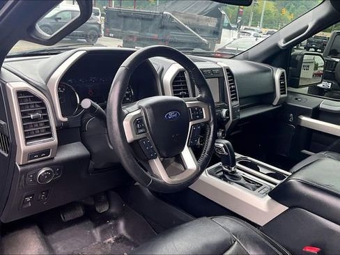 Used 2020 Ford F150 Lariat w/ Equipment Group 502A Luxury AWD/4WD image 13