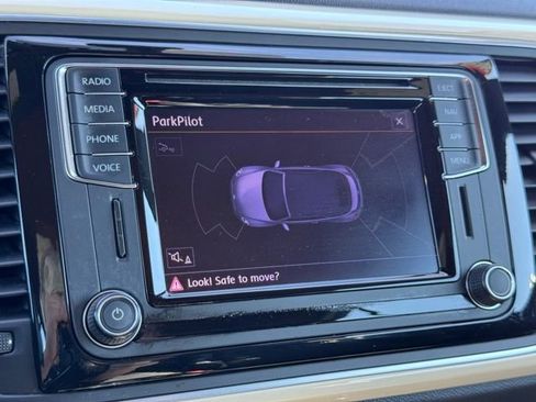 Used 2019 Volkswagen Beetle 2.0T Final Edition SEL image 29