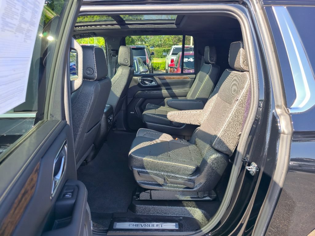 Certified 2023 Chevrolet Suburban Premier w/ Max Trailering Package AWD/4WD image 26