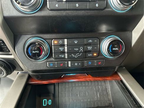 Certified 2020 Ford F250 King Ranch image 20