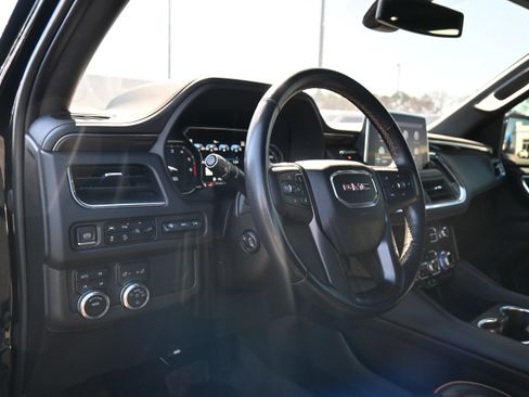 Used 2021 GMC Yukon AT4 w/ AT4 Premium Package image 3