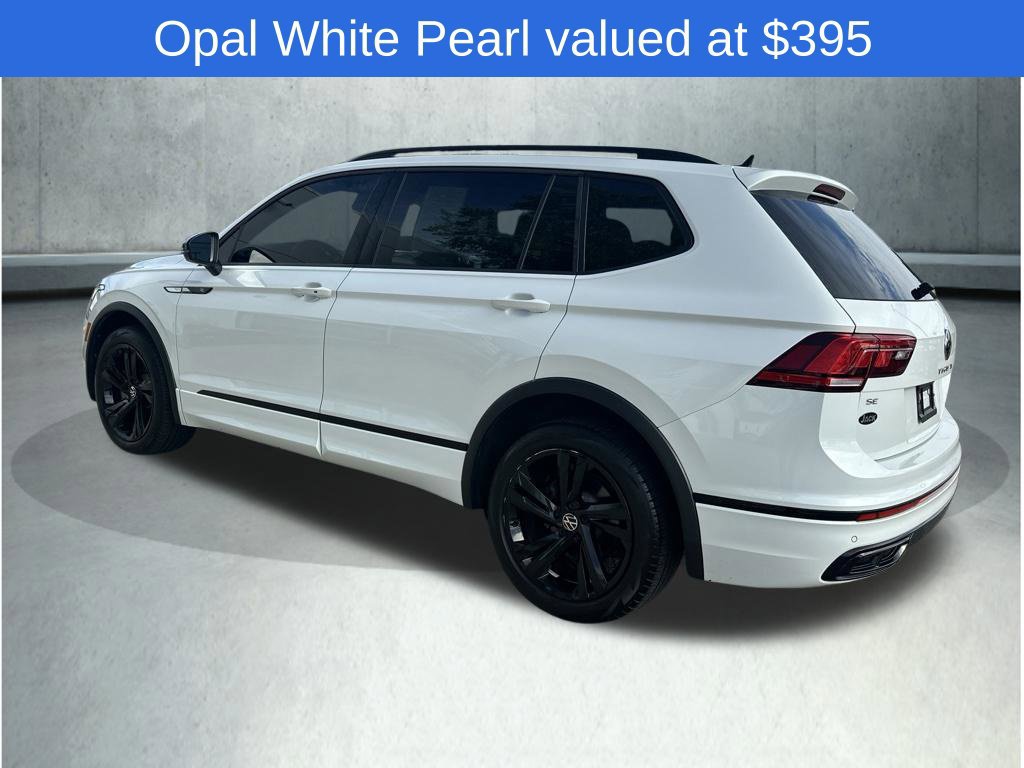 Used 2024 Volkswagen Tiguan SE R-Line FWD image 3