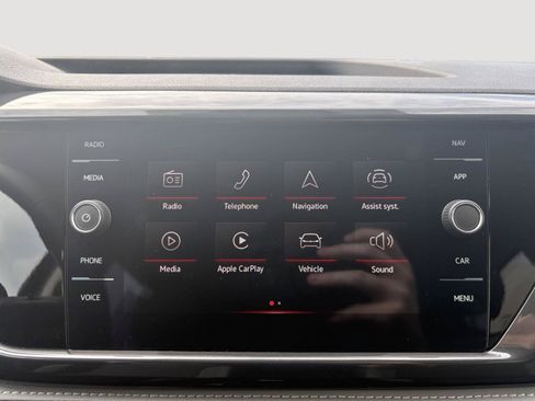 Certified 2023 Volkswagen Taos SEL AWD/4WD image 19