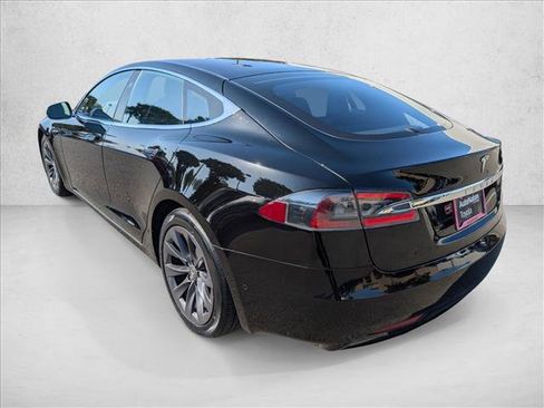 Used 2020 Tesla Model S Long Range AWD/4WD image 8