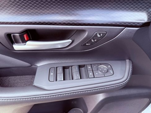 Used 2026 Toyota Grand Highlander AWD Hybrid image 25