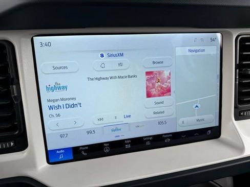 Certified 2025 Ford Bronco Heritage Edition image 25