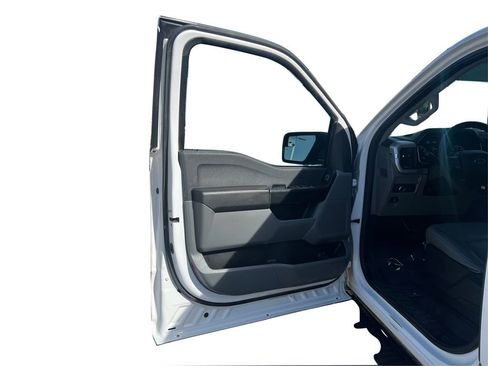 Used 2021 Ford F150 XL w/ Trailer Tow Package image 21