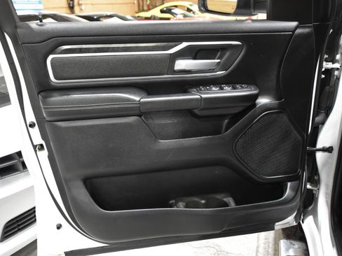 Used 2020 RAM 1500 Big Horn AWD/4WD image 15