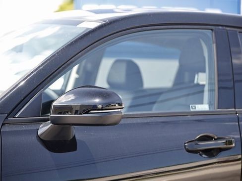 New 2026 Honda HR-V EX-L image 6