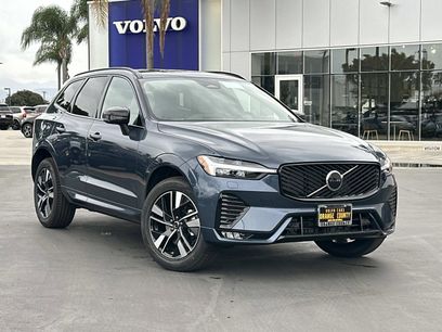 New 2026 Volvo XC60 B5 Core w/ Climate Package