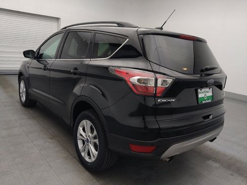Used 2017 Ford Escape SE w/ Equipment Group 201A FWD image 5