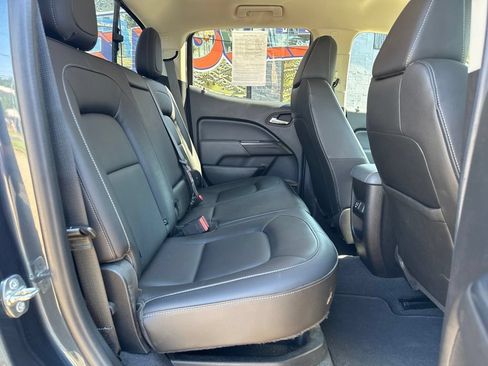 Used 2019 Chevrolet Colorado Z71 AWD/4WD image 10