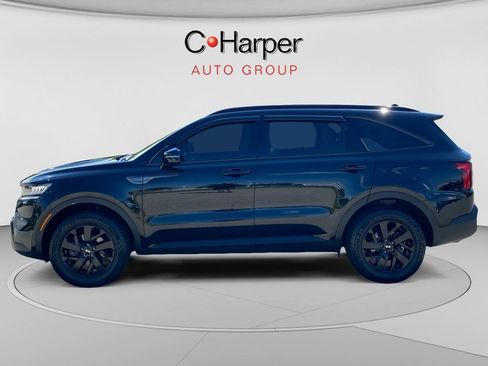 Certified 2021 Kia Sorento S w/ Panoramic Sunroof Package AWD/4WD image 6