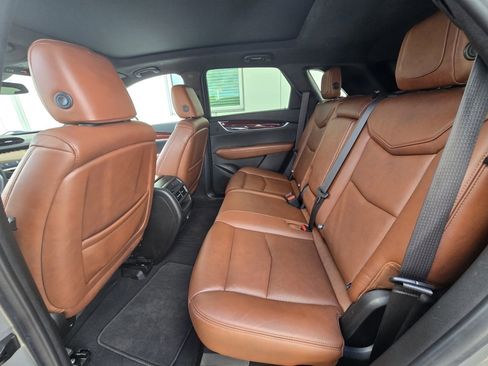 Used 2019 Cadillac XT5 Luxury image 15