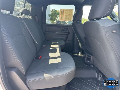 Used 2024 RAM 2500 Tradesman w/ Chrome Appearance Group image 47