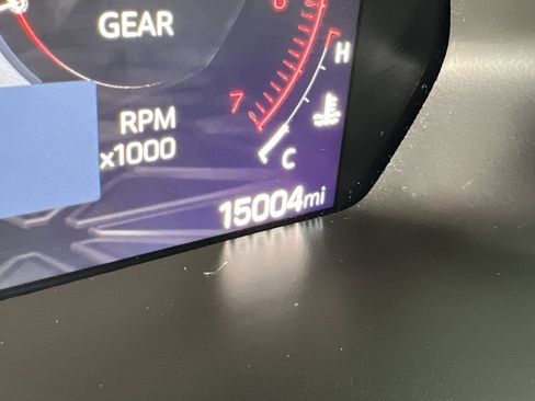 Certified 2024 GMC Canyon Elevation image 18