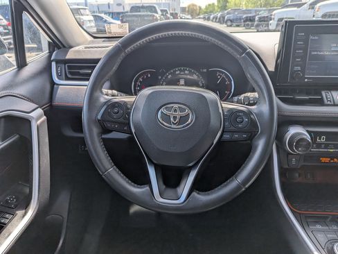 Used 2022 Toyota RAV4 Adventure AWD/4WD image 18