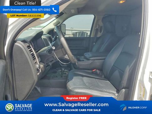 Used 2018 RAM 2500 Tradesman w/ Chrome Appearance Group AWD/4WD image 9