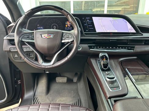 Used 2023 Cadillac Escalade Sport Platinum w/ LPO, ONYX Package image 53