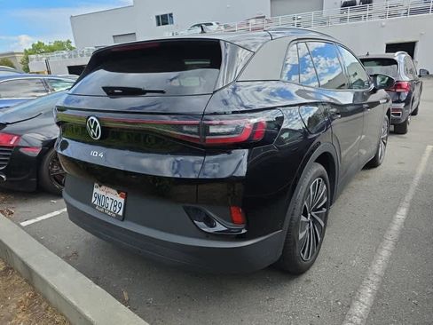 Used 2024 Volkswagen ID.4 S image 4