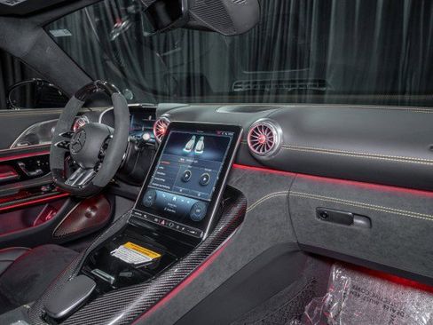 Certified 2025 Mercedes-Benz AMG GT 63 image 14