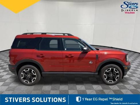 Used 2023 Ford Bronco Sport Outer Banks w/ Tech Package AWD/4WD image 5